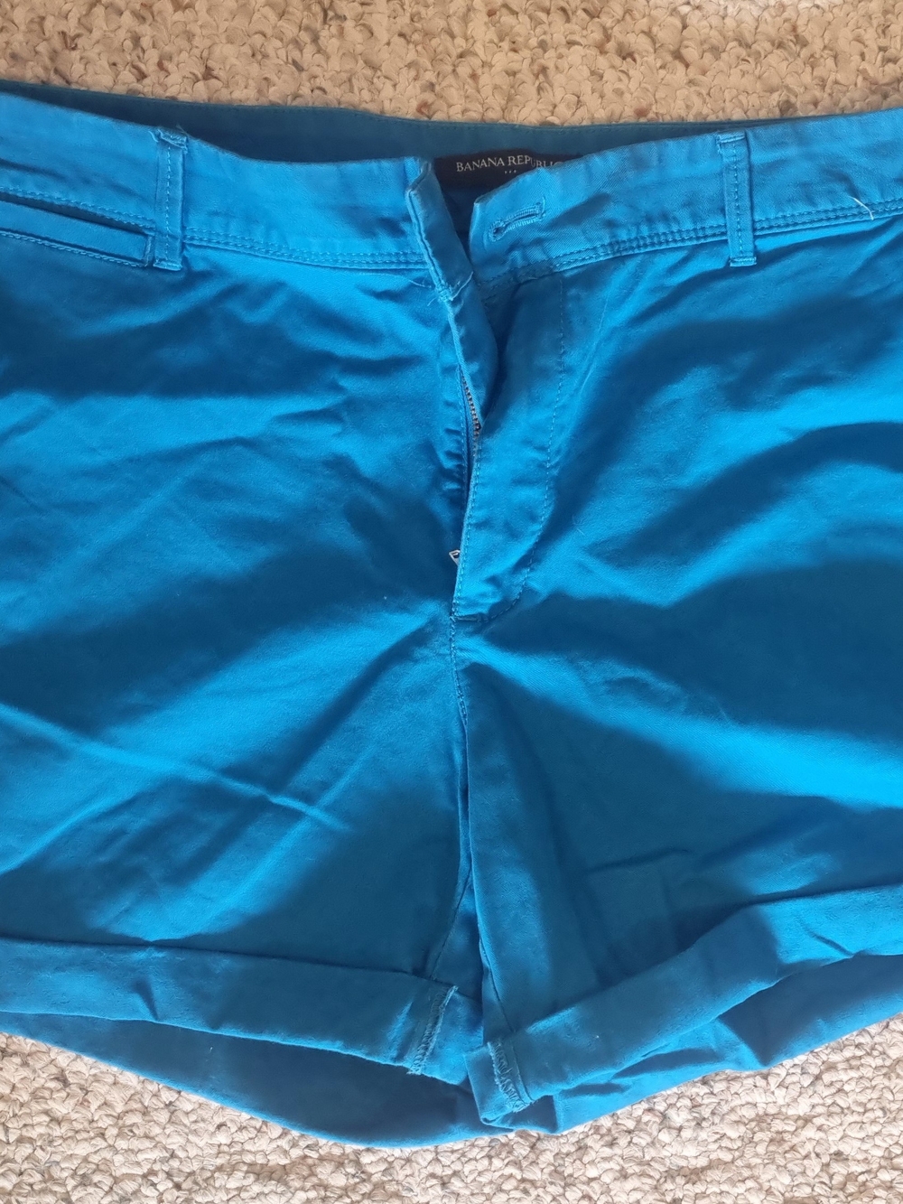 Banana Republic Women's vibrant blue mid rise chino shorts